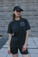 Lade das Bild in den Galerie-Viewer, Shorts Black Gray wash