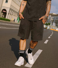 Lade das Bild in den Galerie-Viewer, 80s Men Socks