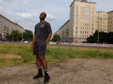 Lade das Bild in den Galerie-Viewer, T-Shirt Stone wash