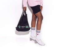 Lade das Bild in den Galerie-Viewer, Aerobic Class socks Unisex