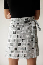 Lade das Bild in den Galerie-Viewer, MONACO AROUNDWRAP